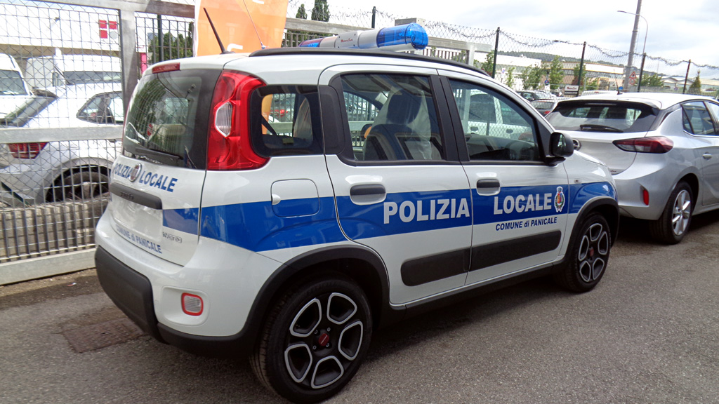vetture polizia locale